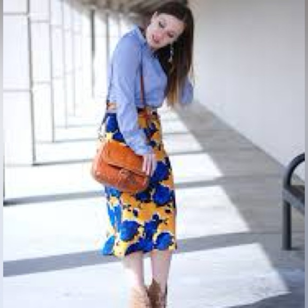 NWT Who What Wear bright floral midi skirt size 8 - Picture 2 of 5
